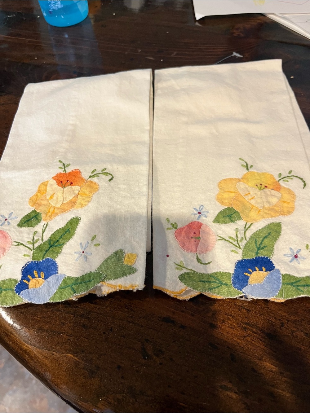Hand-Embroidered Floral pastel applique Kitchen Towels - Yellow & Blue